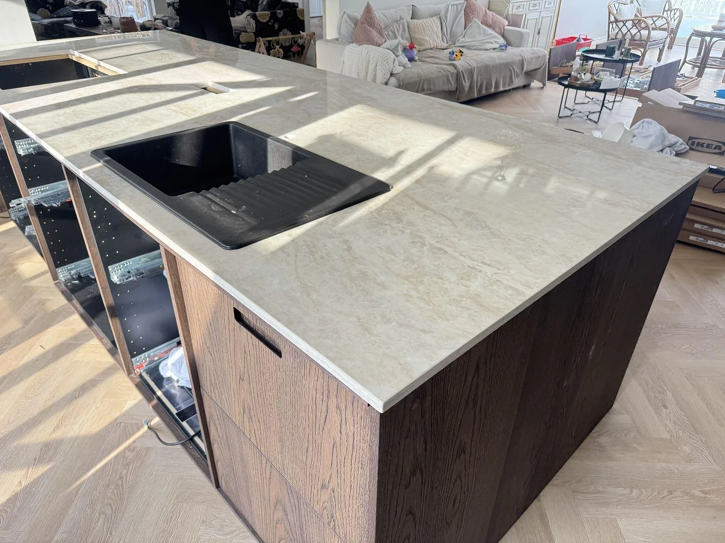Køkkenbordplade i Dekton Arga, Hörby – billede 2