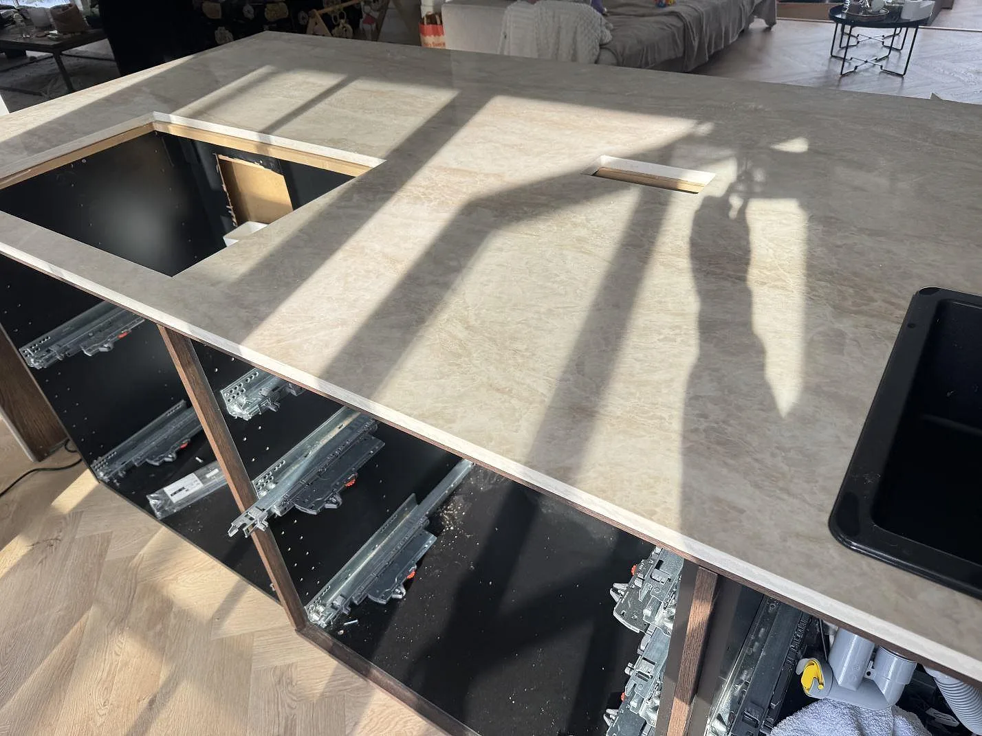 Køkkenbordplade i Dekton Arga, Hörby – billede 3