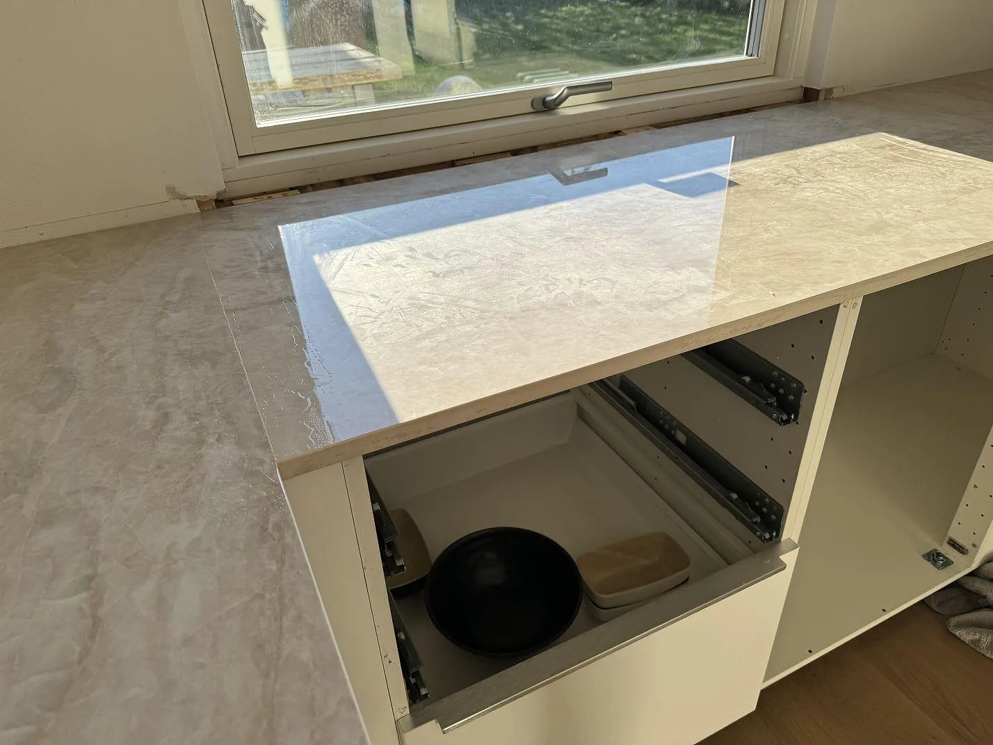Køkkenbordplade i Dekton Arga, Hørsholm – billede 6