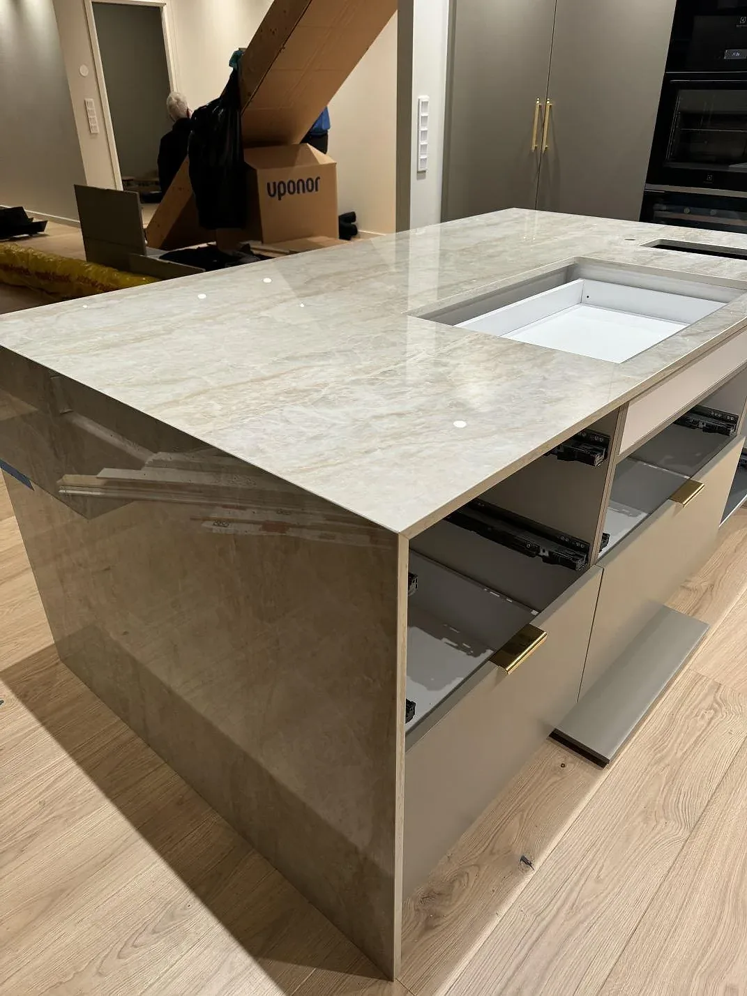 Køkkenbordplade i Dekton Arga, Hunnebostrand – billede 7