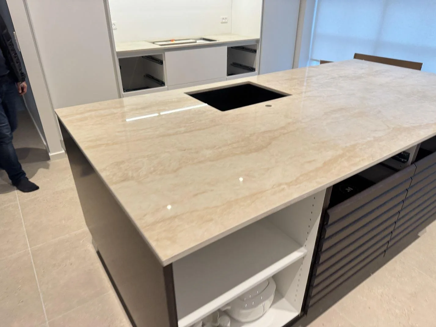Køkkenbordplade i Dekton Arga, Hvidovre – billede 2