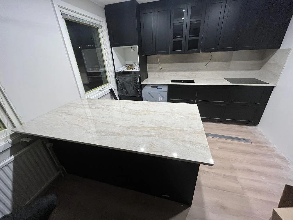Køkkenbordplade i Dekton Arga, Jönköping