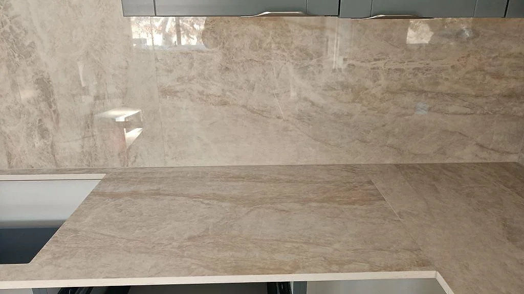 Køkkenbordplade i Dekton Arga, Kärna – billede 5
