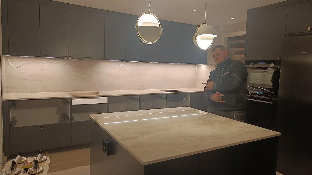Køkkenbordplade i Dekton Arga, Kalmar – billede 2