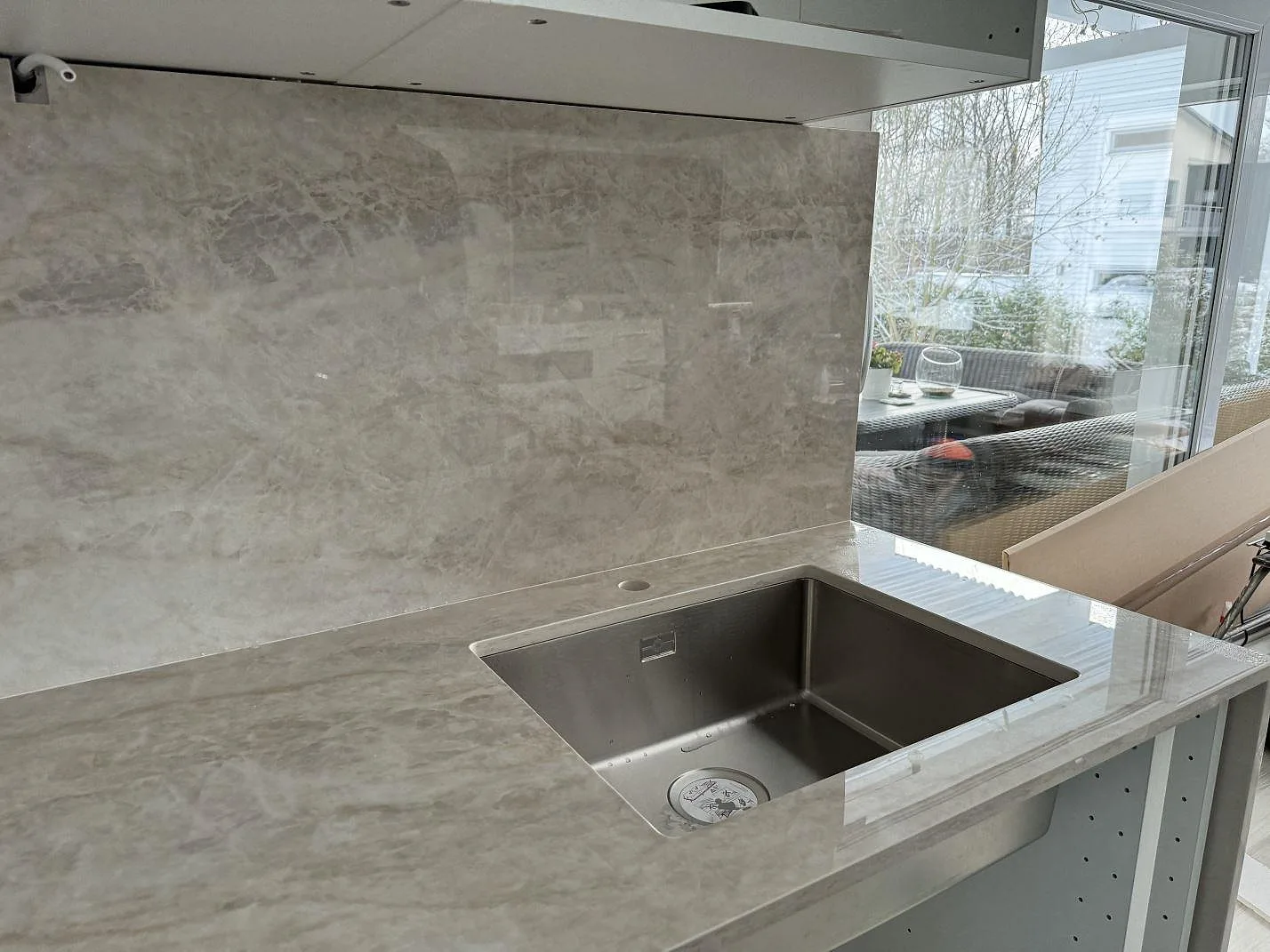 Køkkenbordplade i Dekton Arga, Kalmar – billede 2