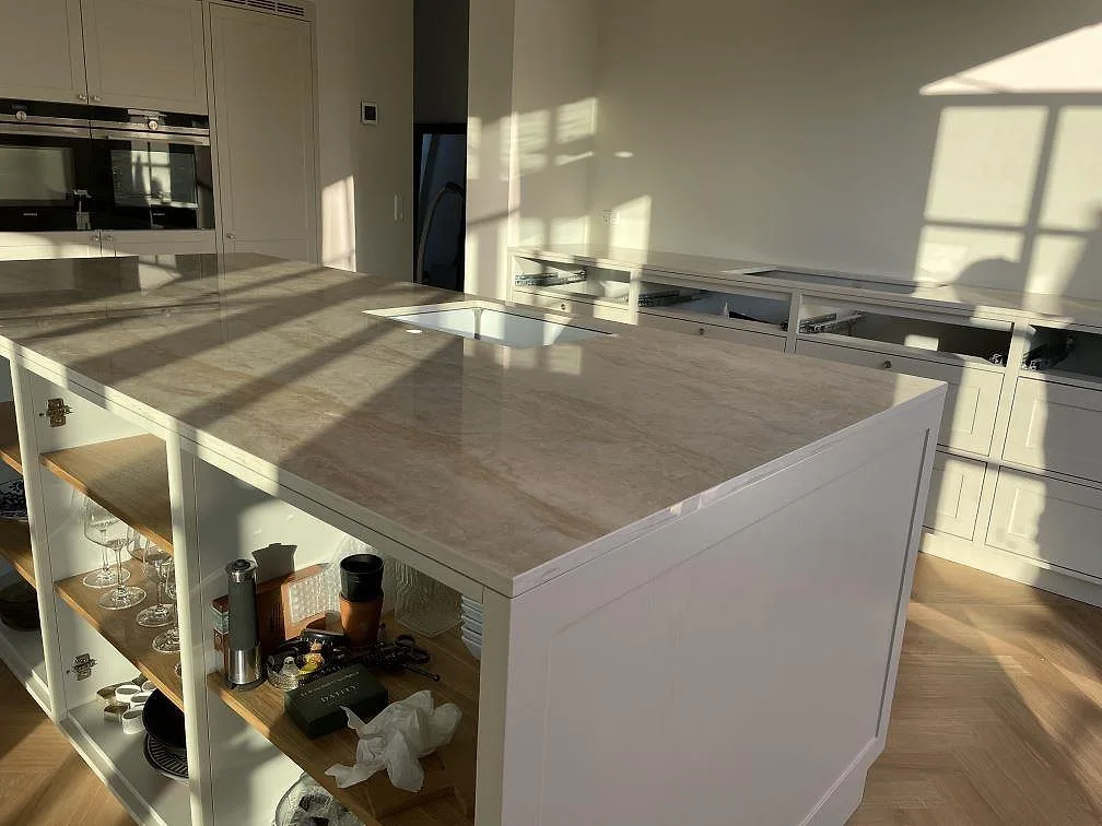 Køkkenbordplade i Dekton Arga, Kastrup