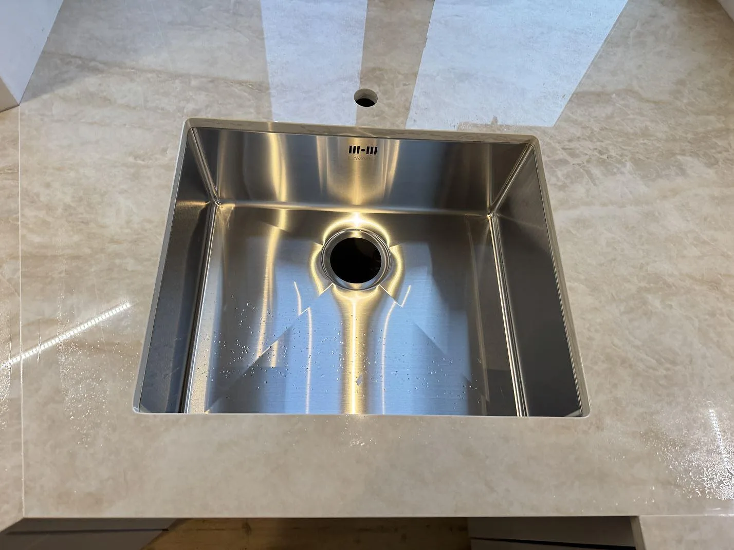 Køkkenbordplade i Dekton Arga, København N – billede 7