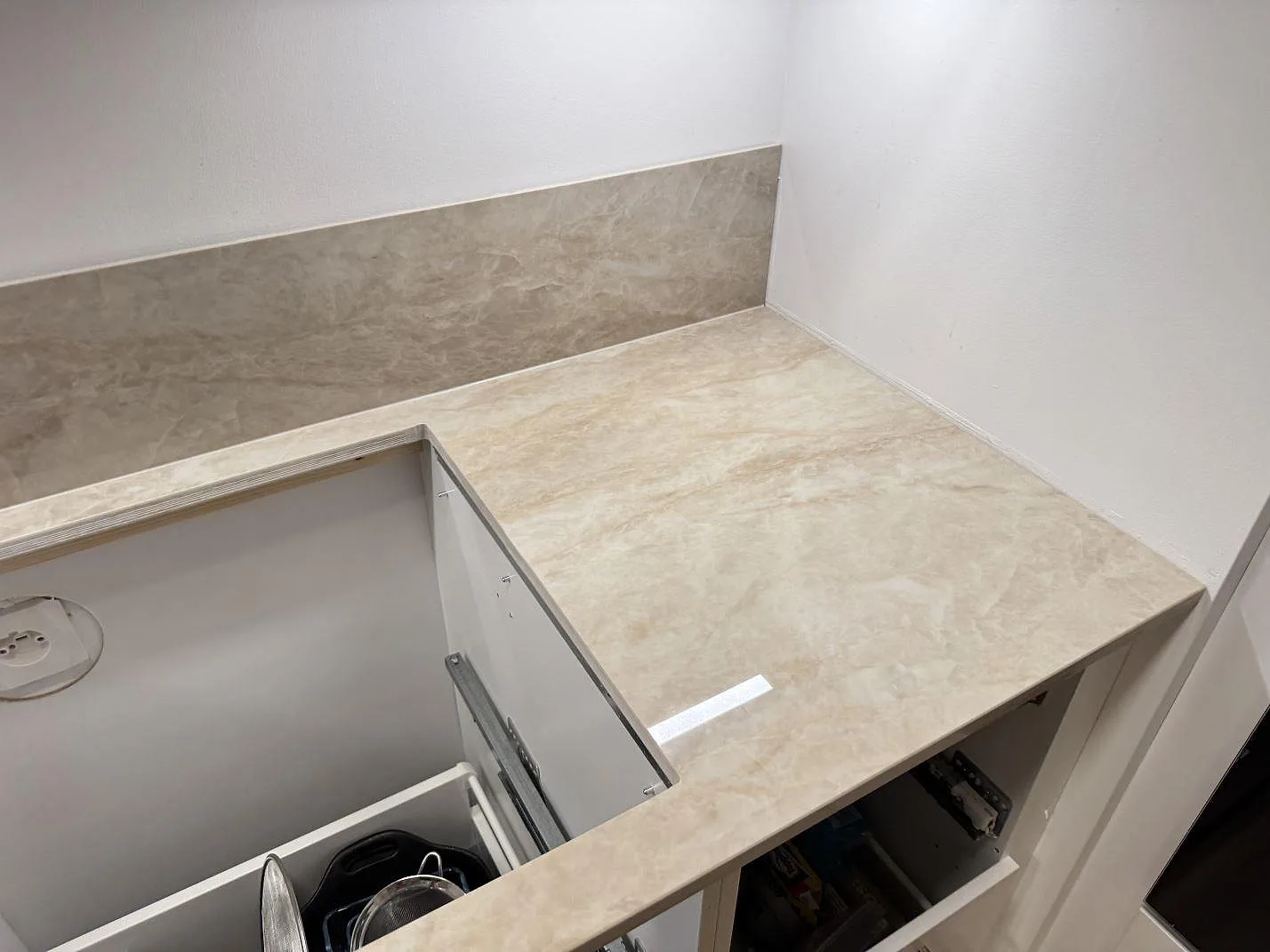 Køkkenbordplade i Dekton Arga, Lomma – billede 6