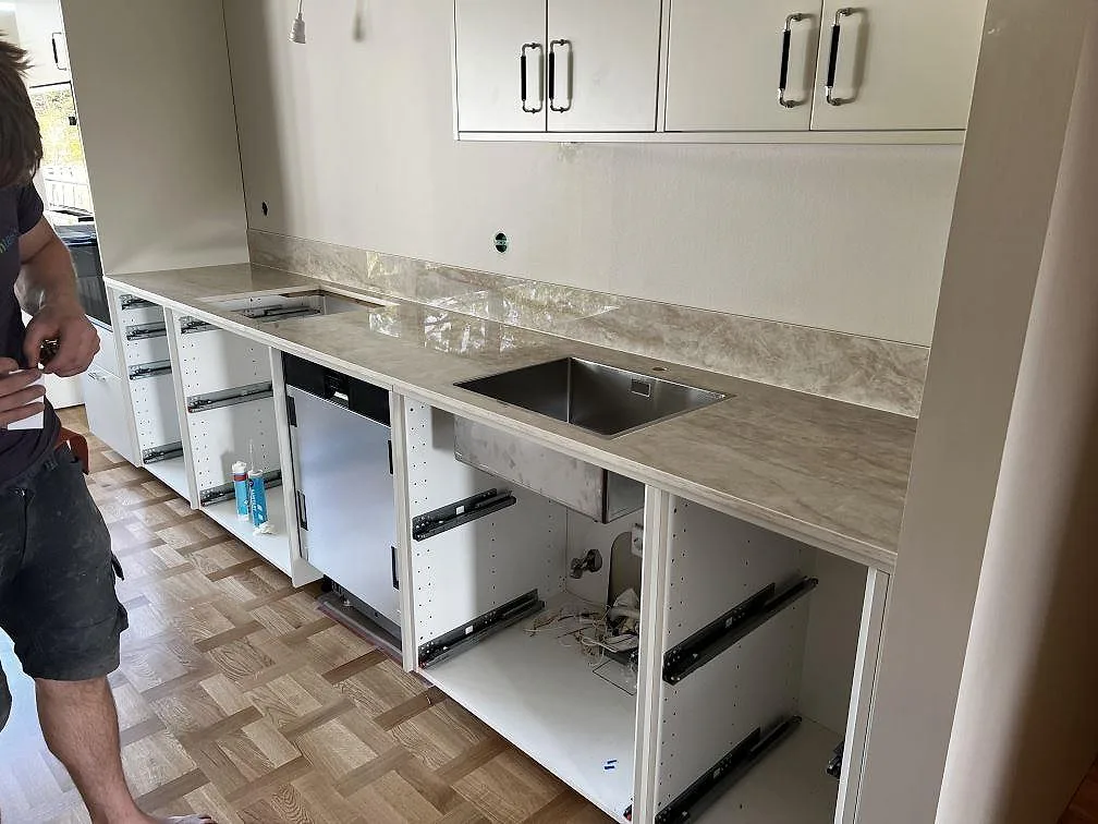 Køkkenbordplade i Dekton Arga, Lund – billede 2