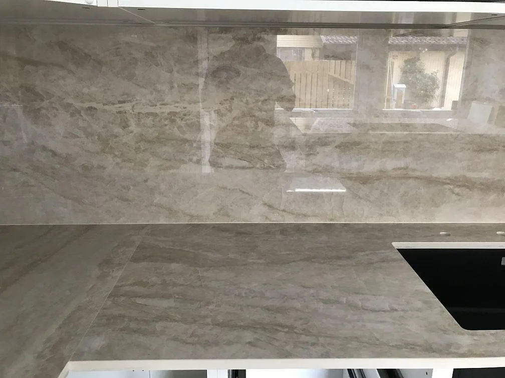Køkkenbordplade i Dekton Arga, Malmö – billede 2