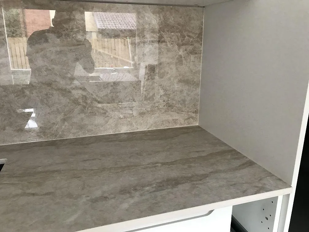 Køkkenbordplade i Dekton Arga, Malmö – billede 6