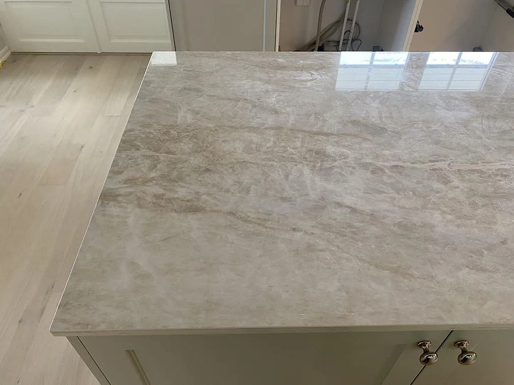 Køkkenbordplade i Dekton Arga, Malmö – billede 3