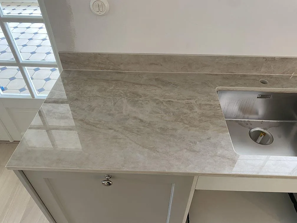 Køkkenbordplade i Dekton Arga, Malmö – billede 2