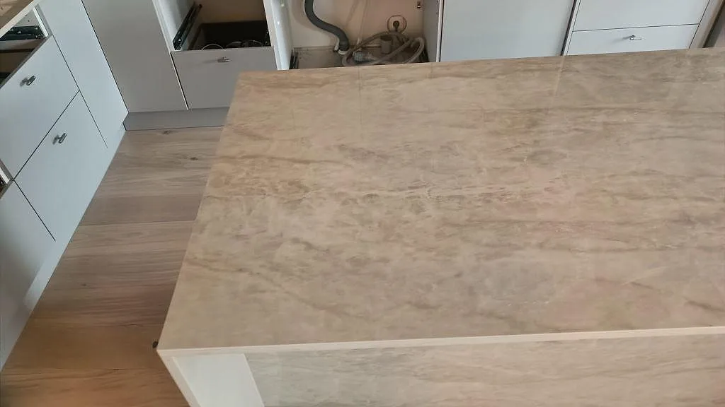 Køkkenbordplade i Dekton Arga, Malmö – billede 7
