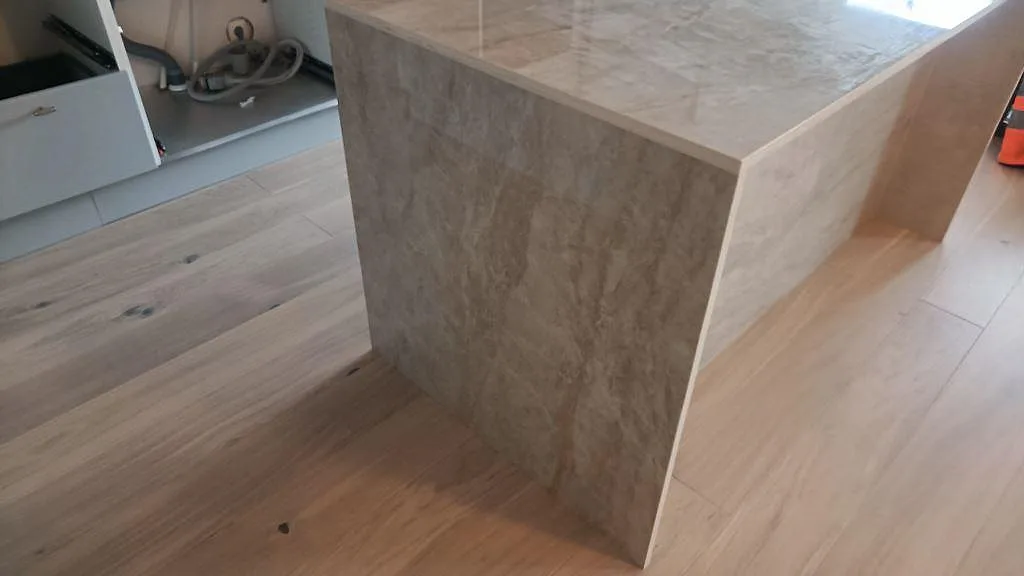 Køkkenbordplade i Dekton Arga, Malmö – billede 8
