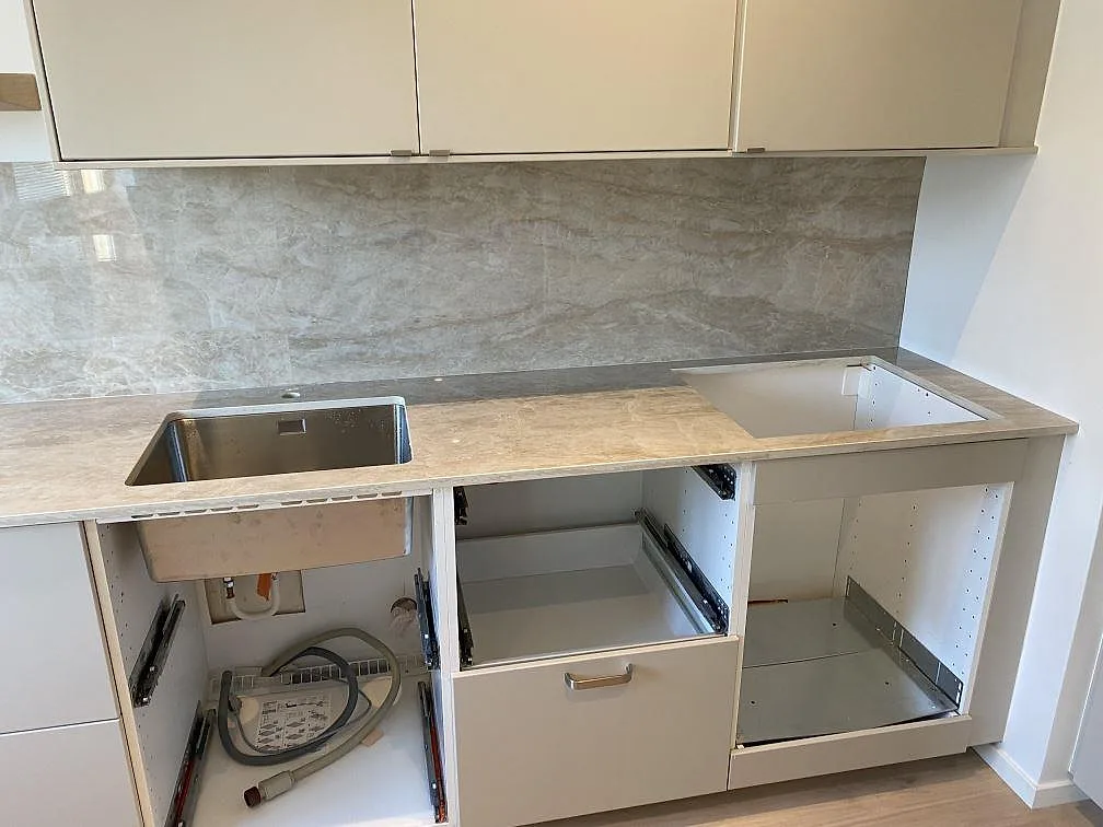 Køkkenbordplade i Dekton Arga, Malmö – billede 4
