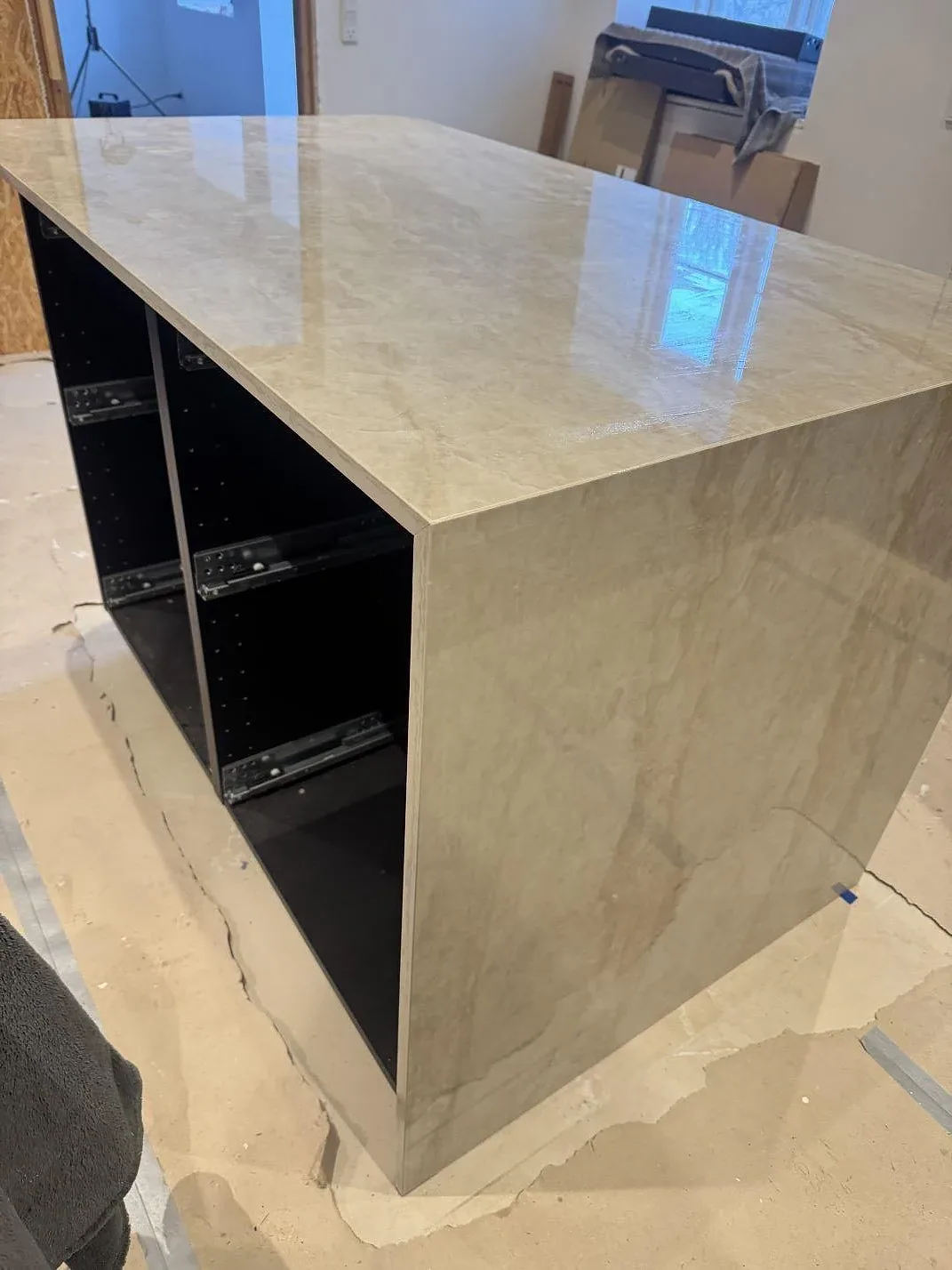 Køkkenbordplade i Dekton Arga, Marstal – billede 7