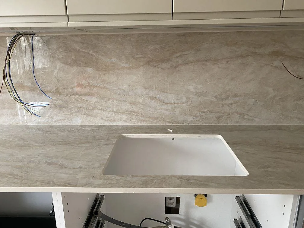 Køkkenbordplade i Dekton Arga, Mölndal – billede 2