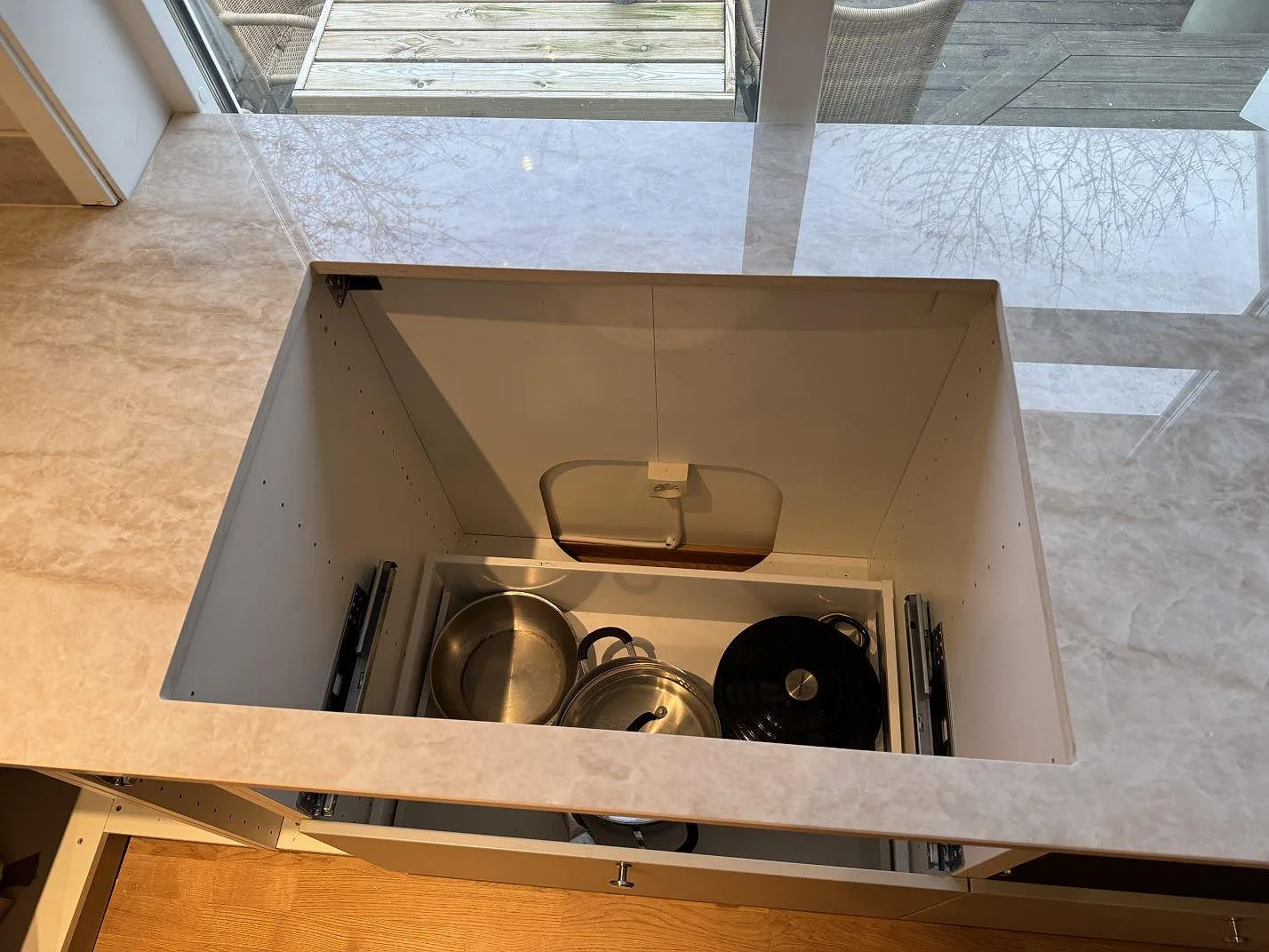Køkkenbordplade i Dekton Arga, Mölndal – billede 5