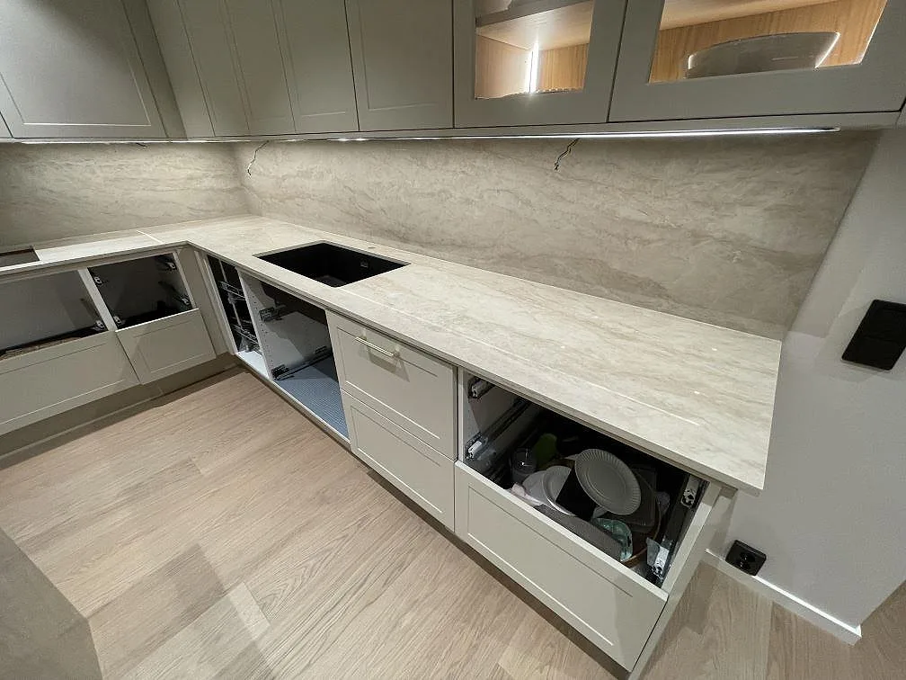 Køkkenbordplade i Dekton Arga, Norsborg – billede 3