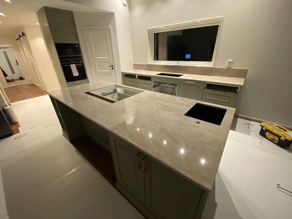 Køkkenbordplade i Dekton Arga, Nybro – billede 2