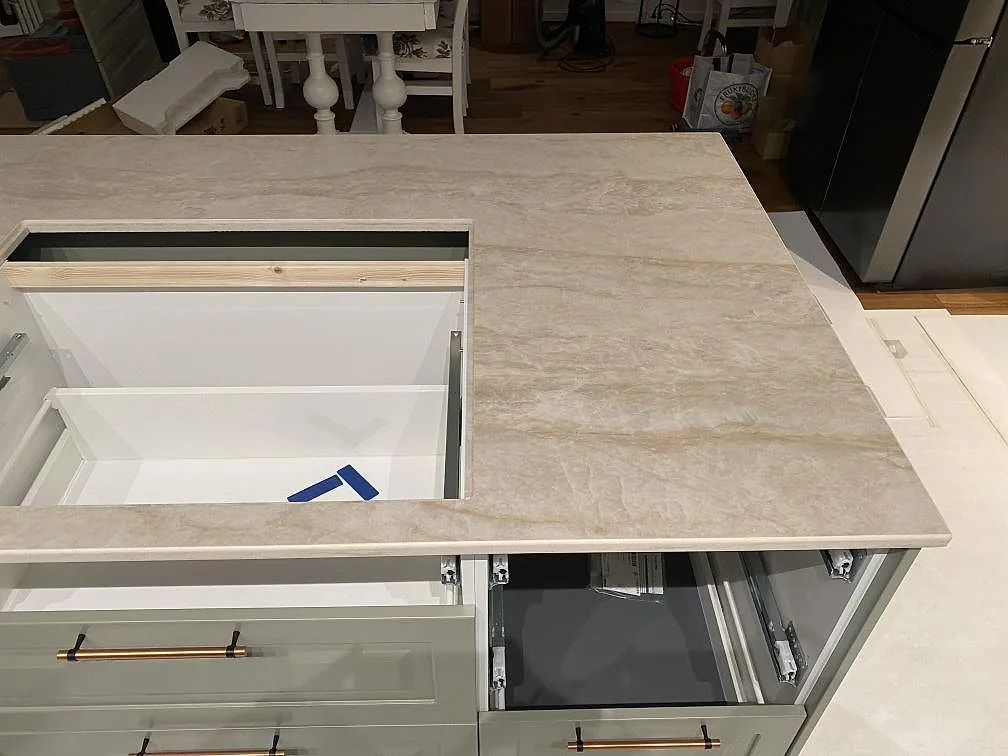 Køkkenbordplade i Dekton Arga, Nybro – billede 3