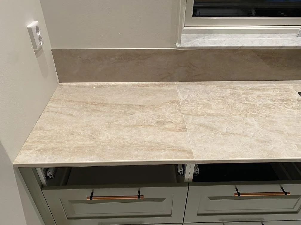 Køkkenbordplade i Dekton Arga, Nybro – billede 6