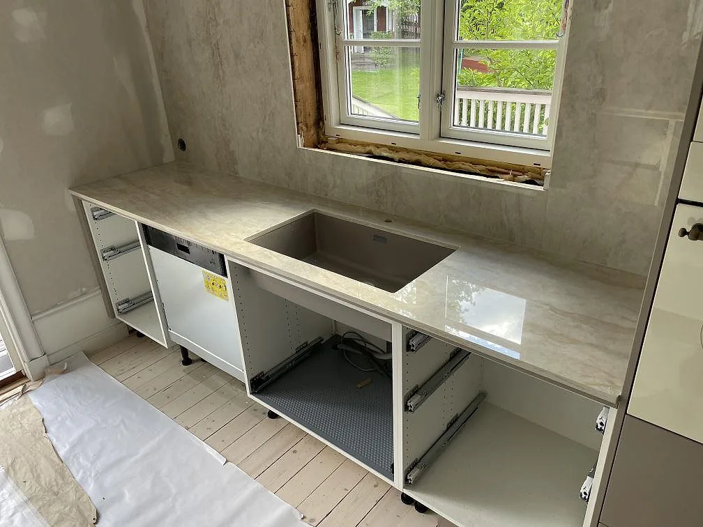 Køkkenbordplade i Dekton Arga, Sandviken – billede 3