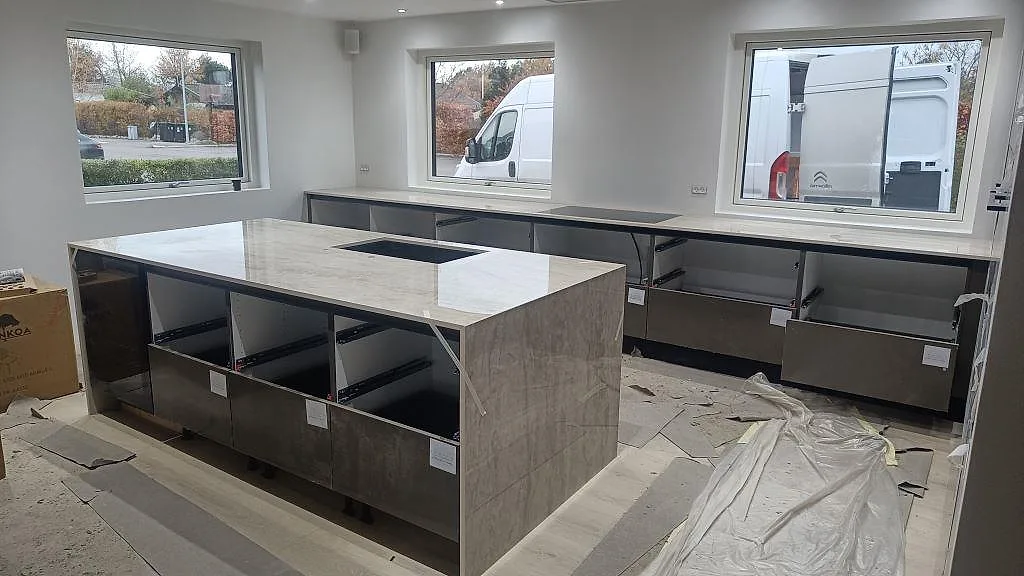 Køkkenbordplade i Dekton Arga, Sengeløse