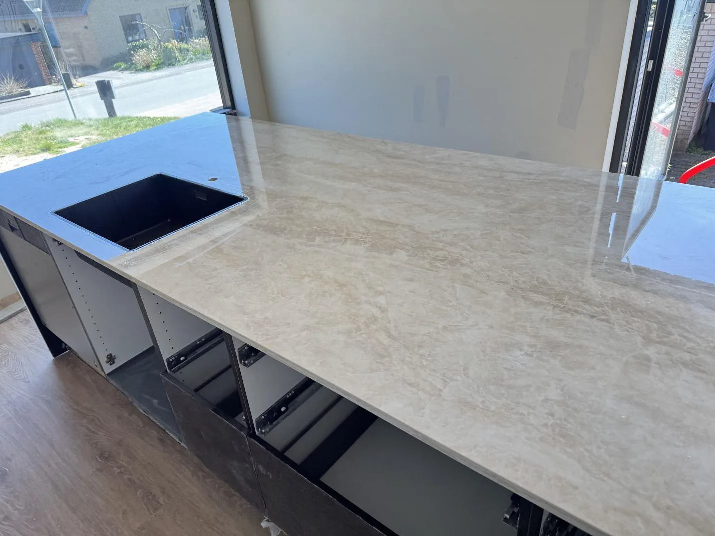 Køkkenbordplade i Dekton Arga, Skødstrup – billede 4