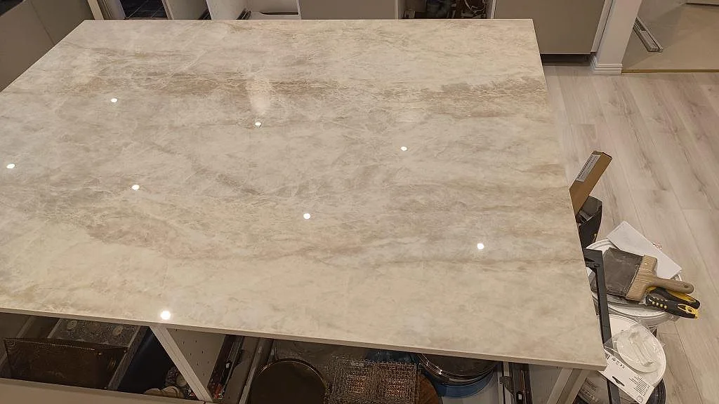 Køkkenbordplade i Dekton Arga, Skövde – billede 3