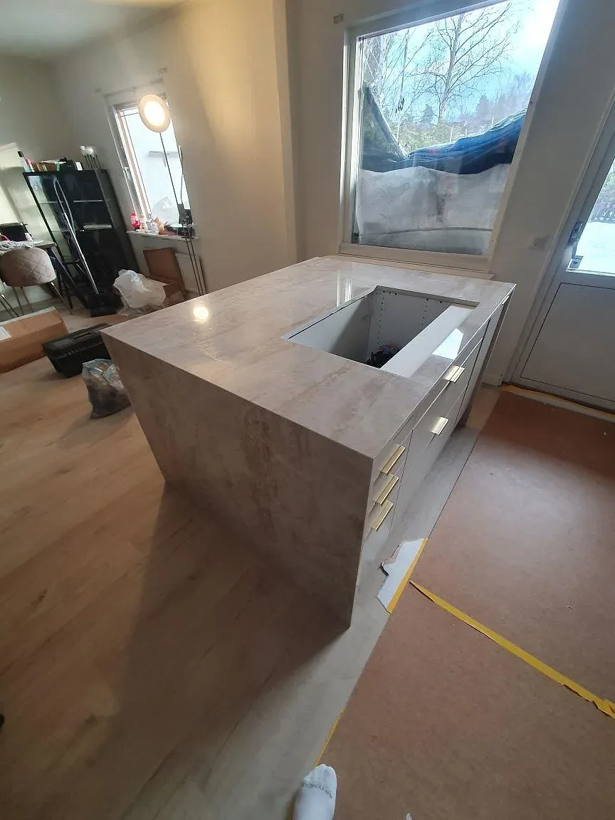 Køkkenbordplade i Dekton Arga, Söderby – billede 5