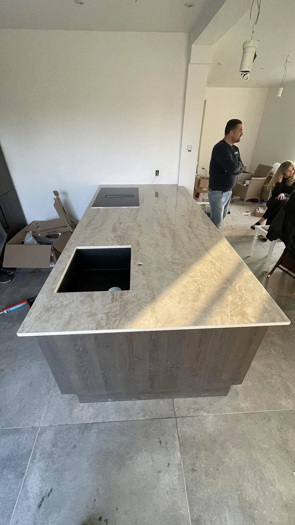 Køkkenbordplade i Dekton Arga, Solrød