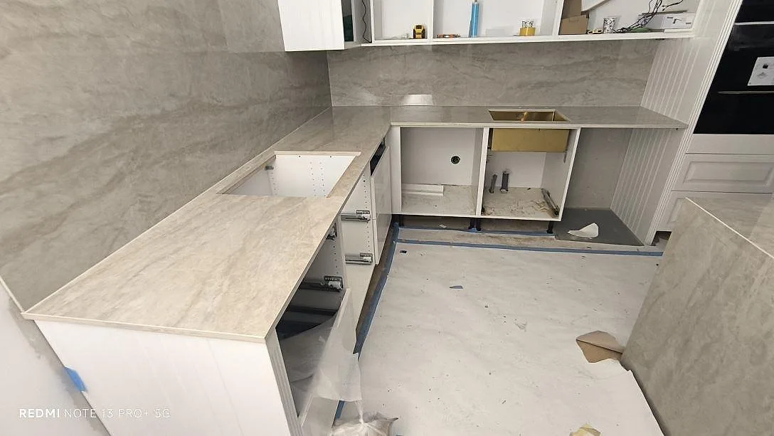 Køkkenbordplade i Dekton Arga, Spånga – billede 3