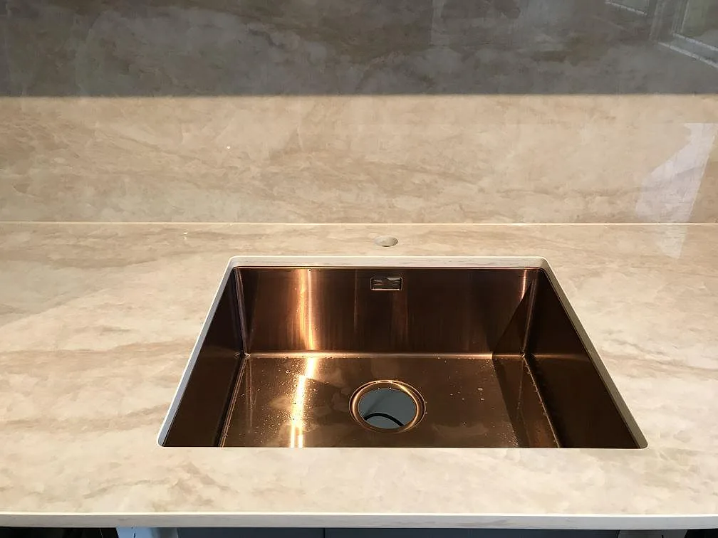 Køkkenbordplade i Dekton Arga, Staffanstorp – billede 4