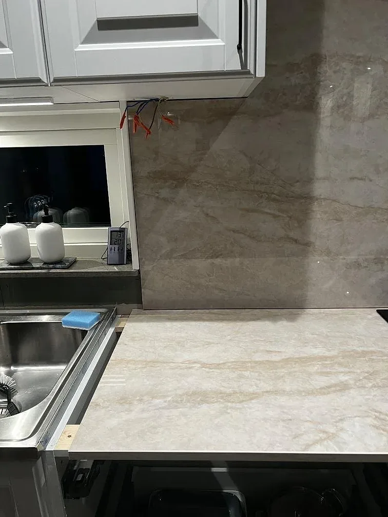 Køkkenbordplade i Dekton Arga, Stenkullen – billede 4
