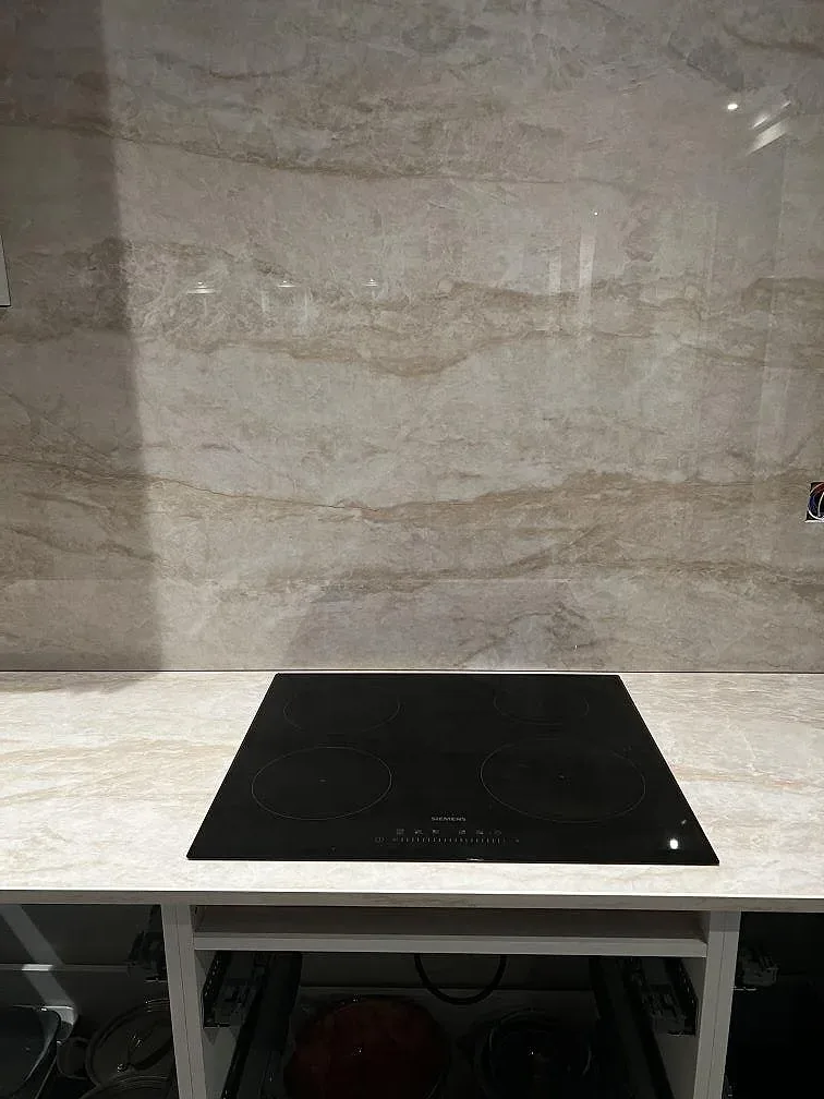 Køkkenbordplade i Dekton Arga, Stenkullen – billede 5