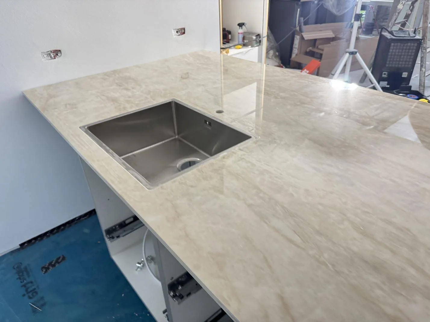 Køkkenbordplade i Dekton Arga, Stenløse – billede 4