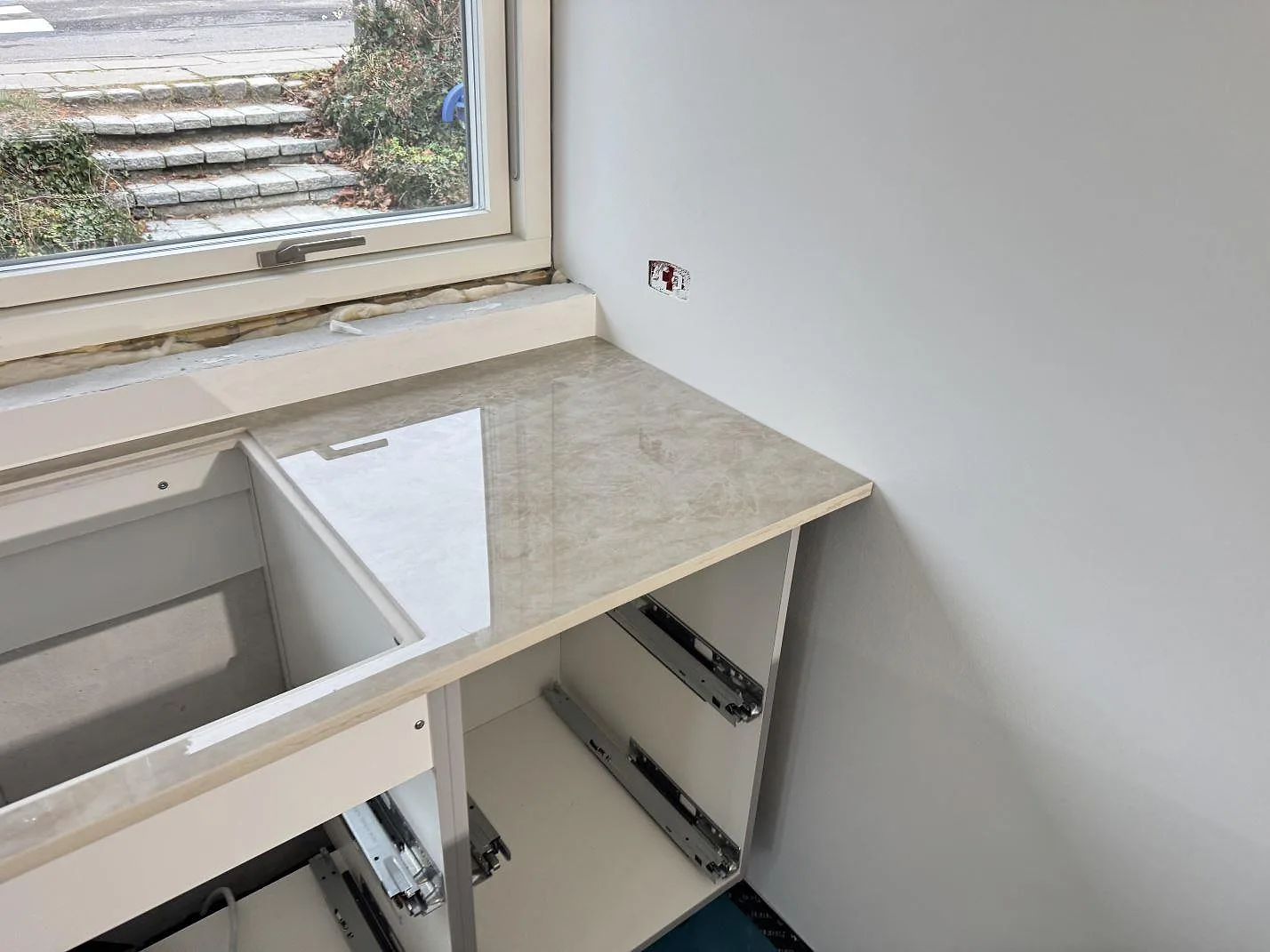 Køkkenbordplade i Dekton Arga, Stenløse – billede 7