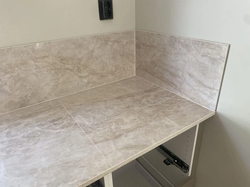 Køkkenbordplade i Dekton Arga, Uddevalla – billede 3