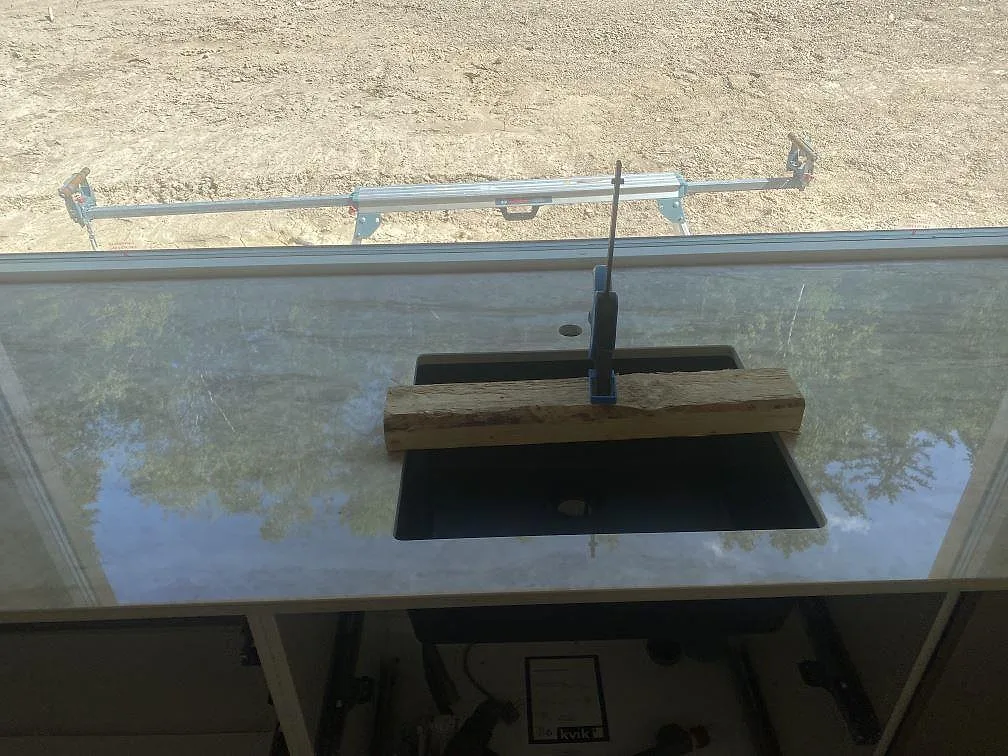 Køkkenbordplade i Dekton Arga, Uddevalla – billede 8