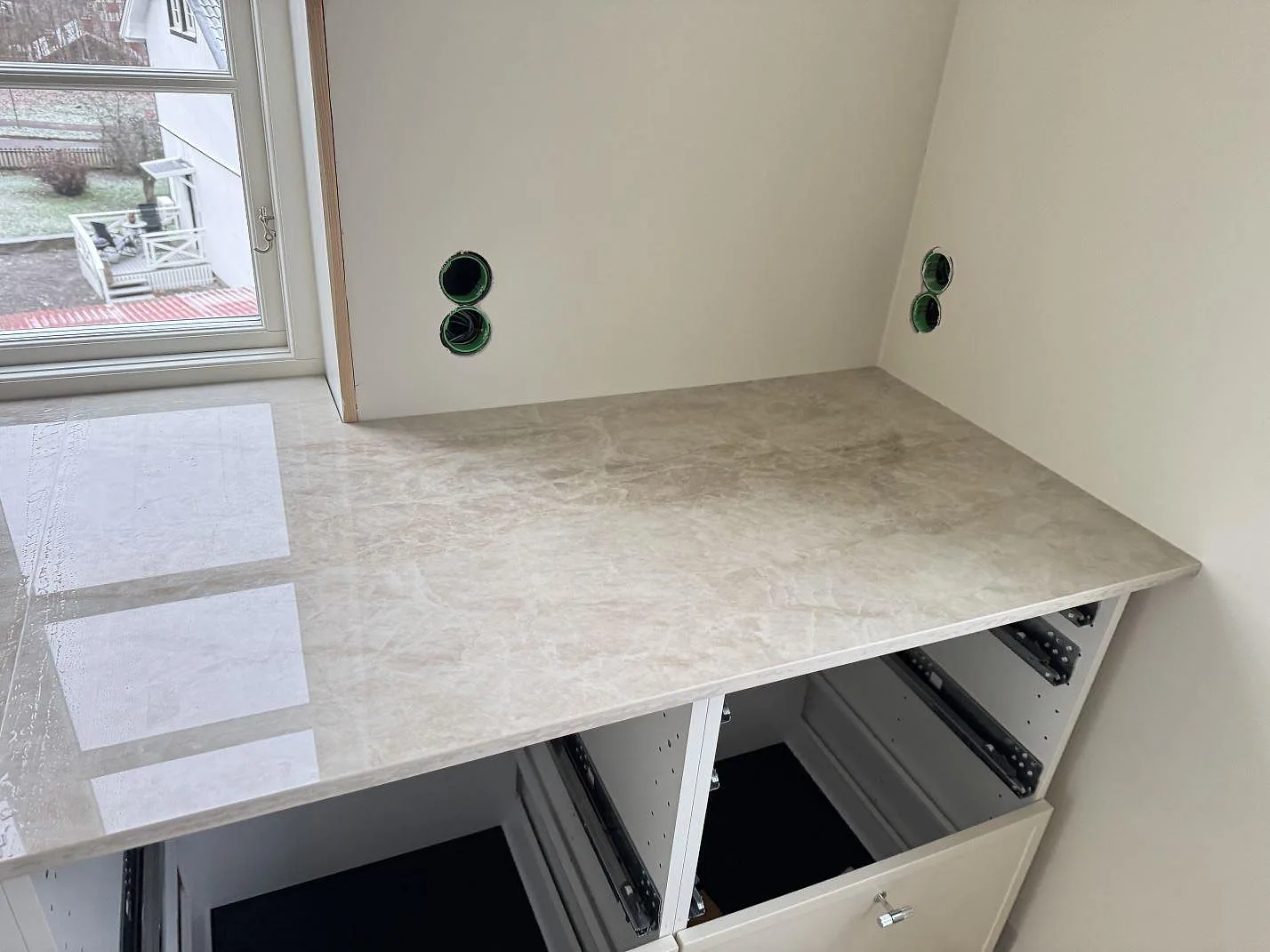 Køkkenbordplade i Dekton Arga, Uddevalla – billede 6