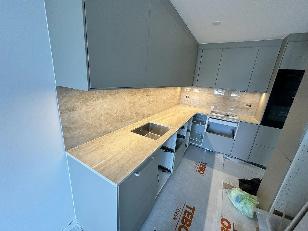 Køkkenbordplade i Dekton Arga, Ystad – billede 2
