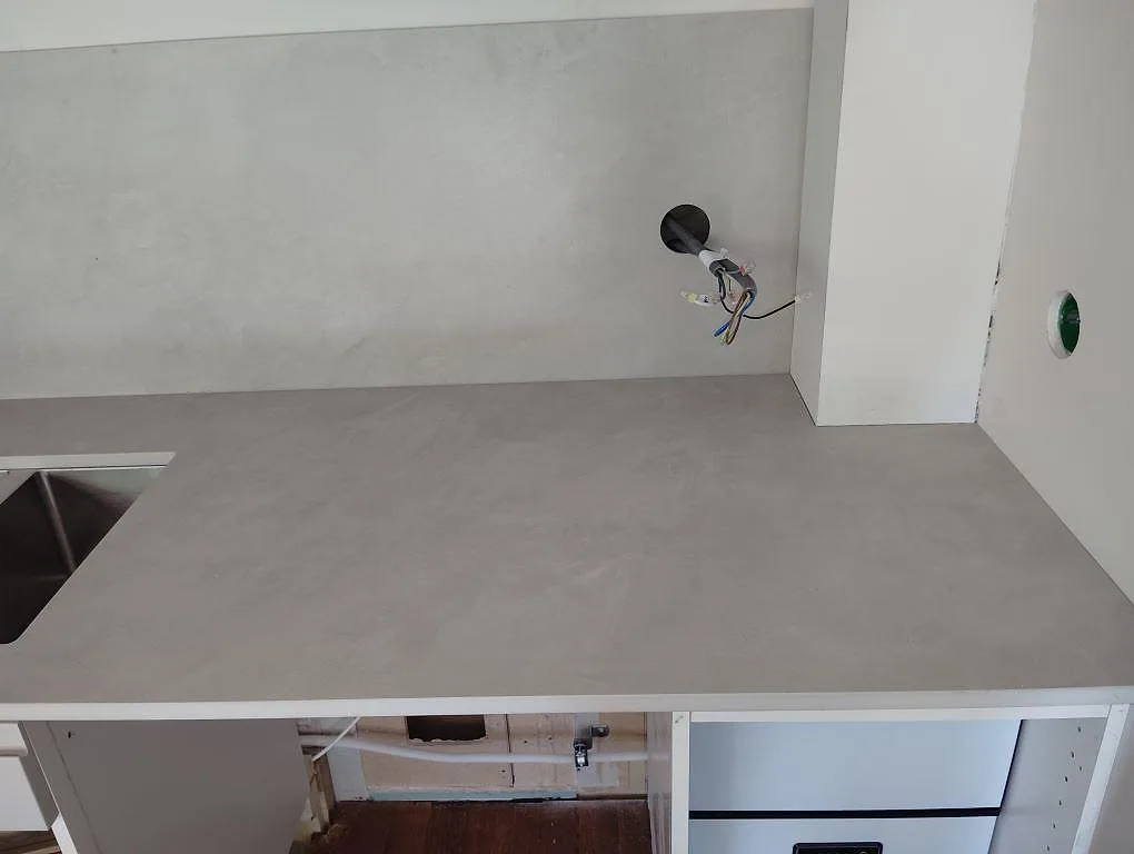 Køkkenbordplade i Dekton Argentium, Sollentuna – billede 5
