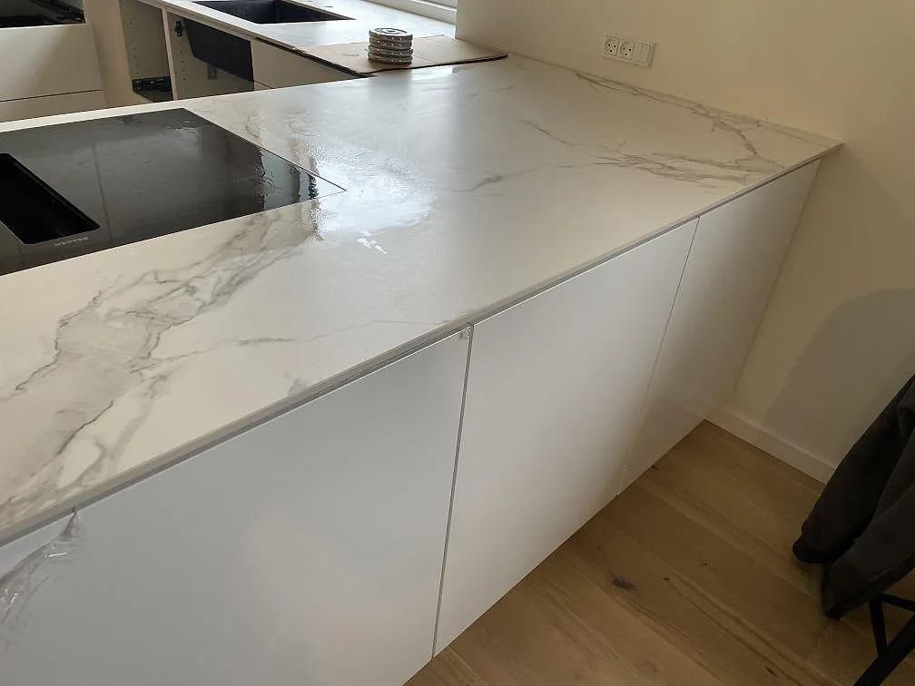 Køkkenbordplade i Dekton Aura 22, Glostrup – billede 3