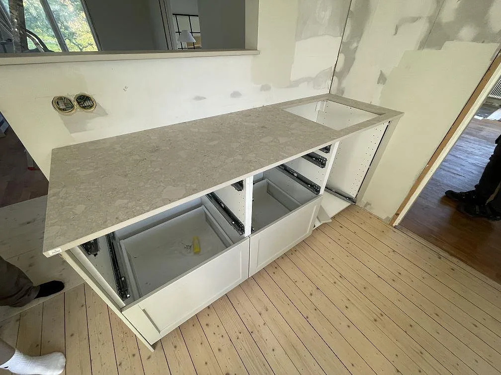 Køkkenbordplade i Dekton Ava, Karlskoga – billede 4