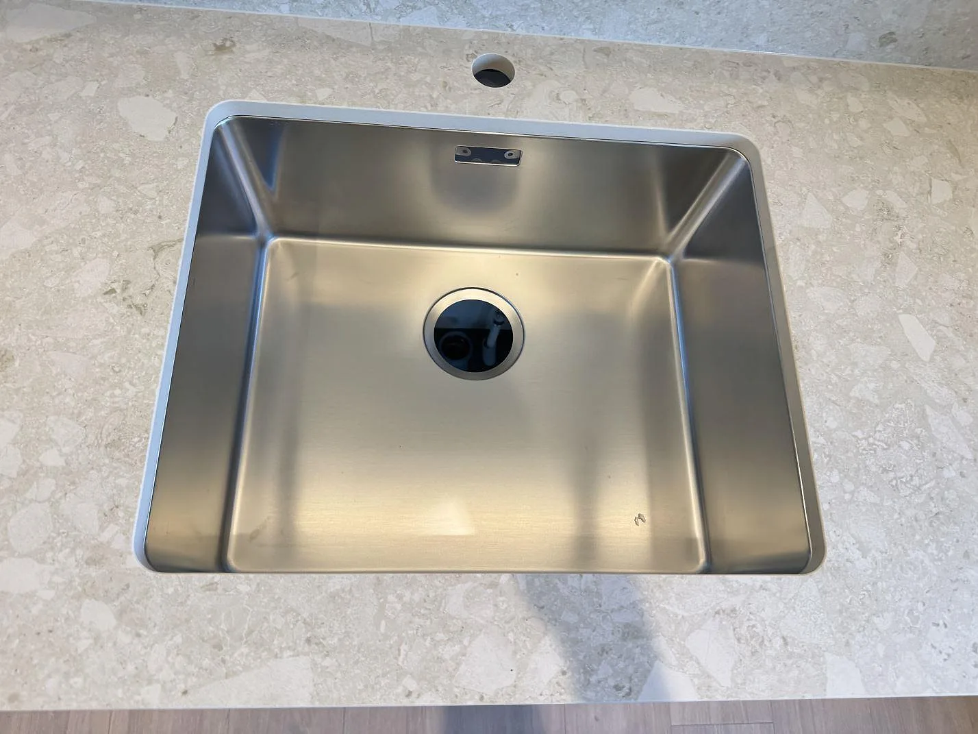 Køkkenbordplade i Dekton Ava, Mölndal – billede 4