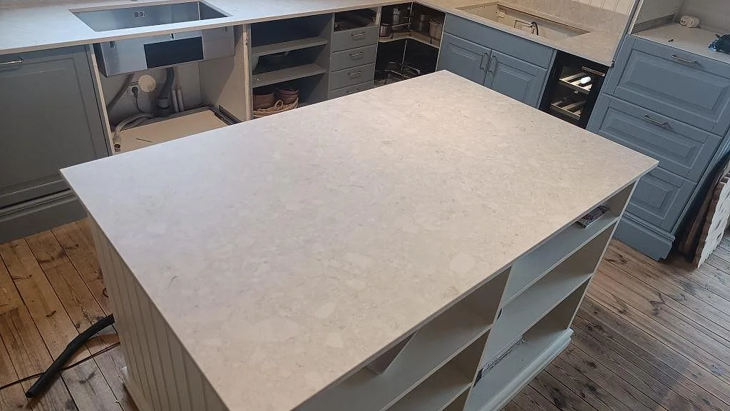 Køkkenbordplade i Dekton Ava, Nässjö – billede 2