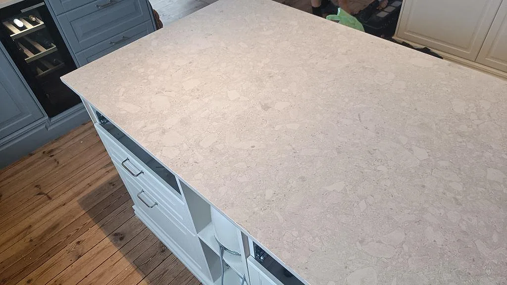 Køkkenbordplade i Dekton Ava, Nässjö – billede 3