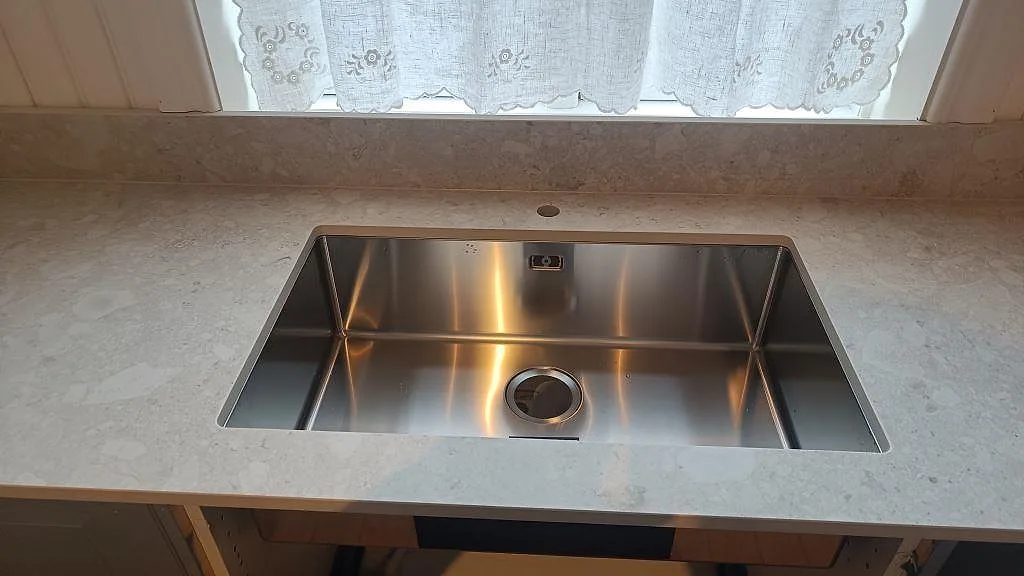 Køkkenbordplade i Dekton Ava, Nässjö – billede 4